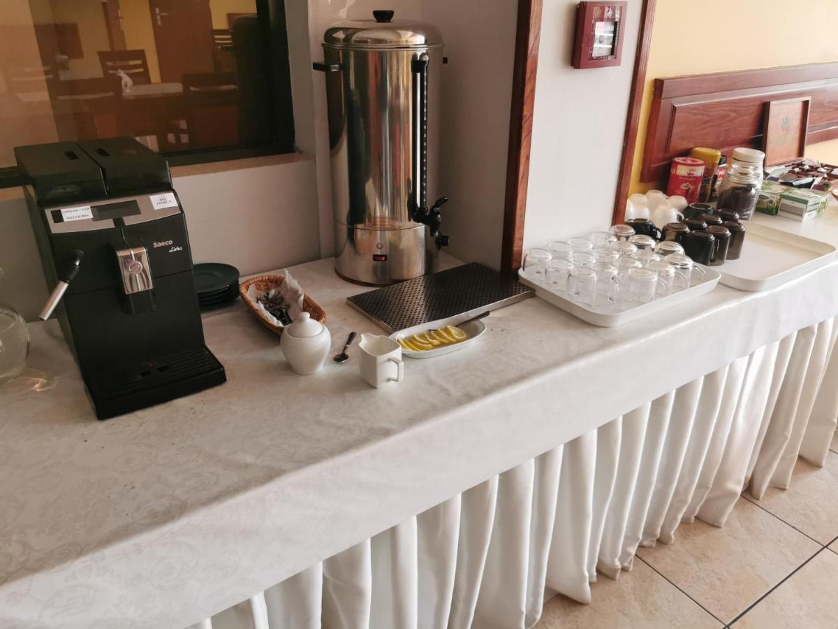 Hotel Gambit I Restauracja Cieszyn Цешин Экстерьер фото