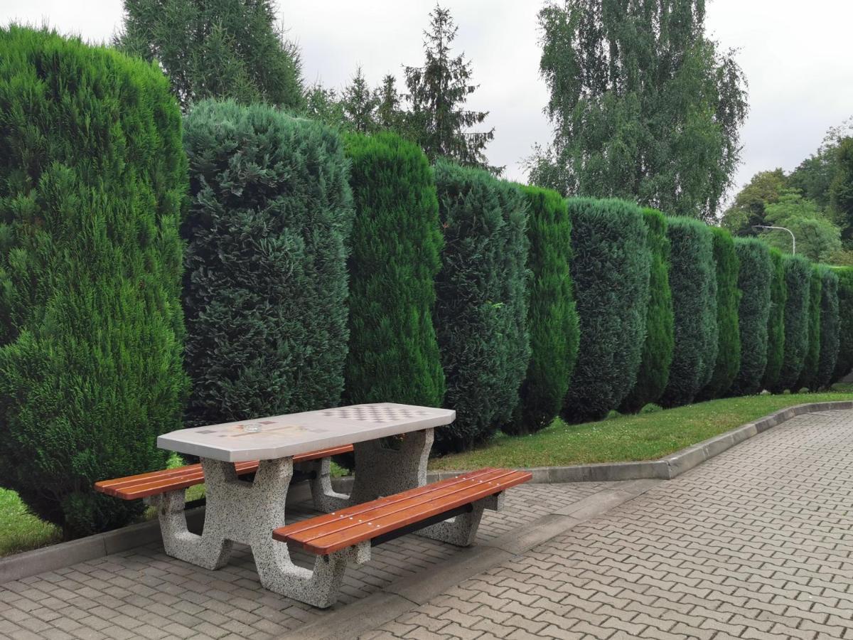 Hotel Gambit I Restauracja Cieszyn Цешин Экстерьер фото